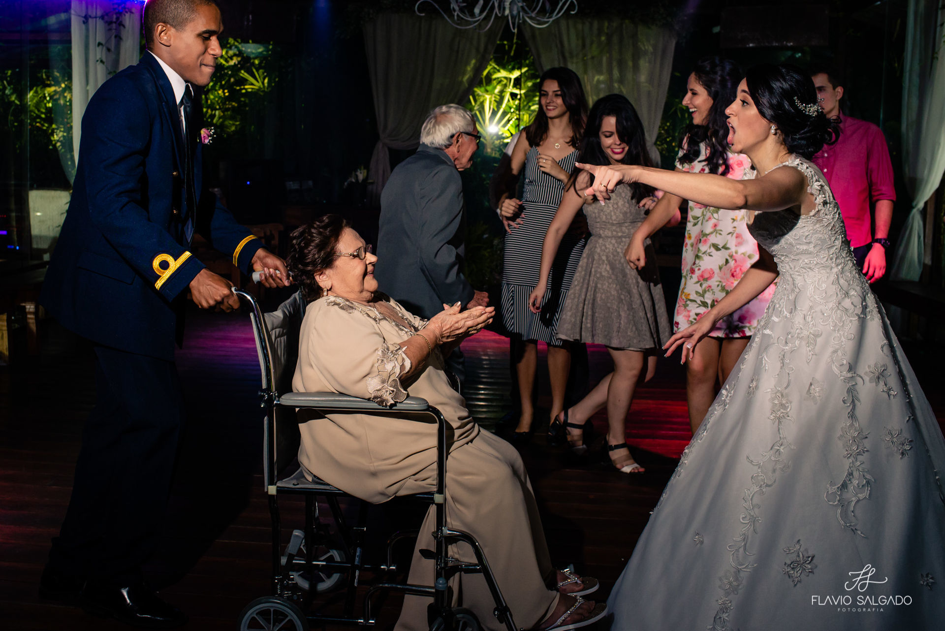 Foto Casamento Eduarda e Natan Vale dos Sonhos Jardins Foto Casamento Eduarda e Natan Vale dos Sonhos Jardins - Imagem 52