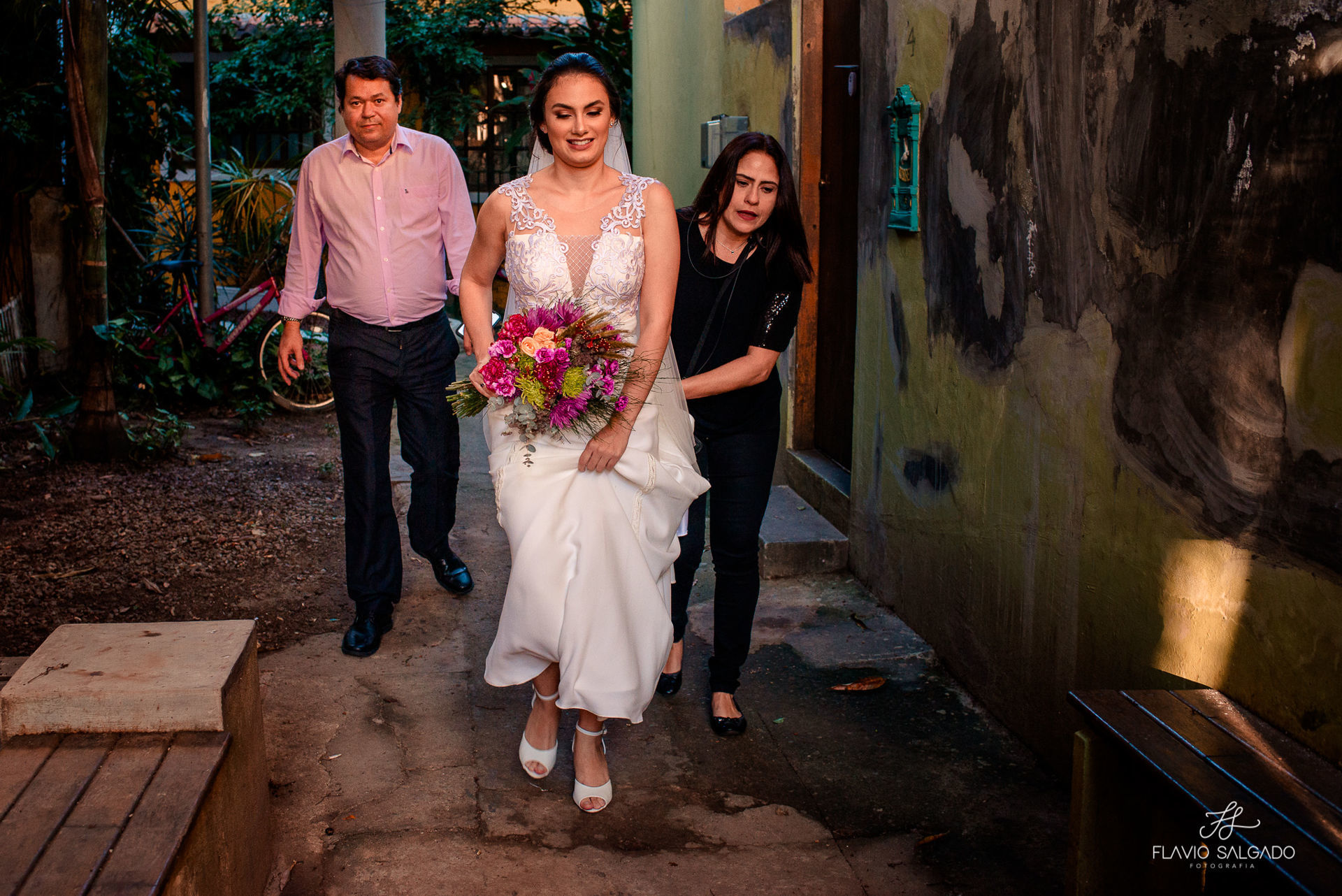 Foto Dicas Para Organizar um Mini Casamento Perfeito (ou mini wedding) Foto Dicas Para Organizar um Mini Casamento Perfeito (ou mini wedding) - Imagem 10