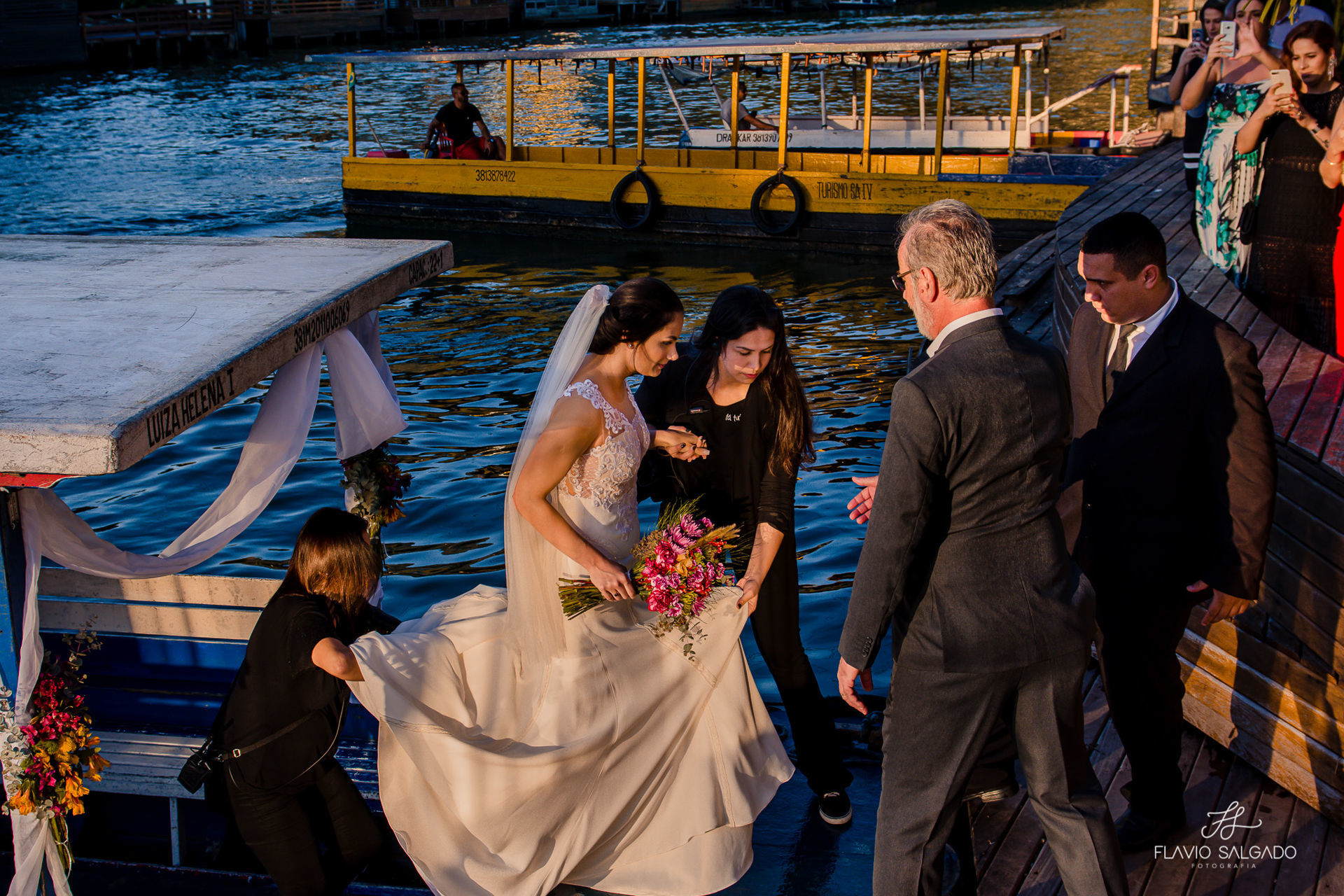Foto Dicas Para Organizar um Mini Casamento Perfeito (ou mini wedding) Foto Dicas Para Organizar um Mini Casamento Perfeito (ou mini wedding) - Imagem 12