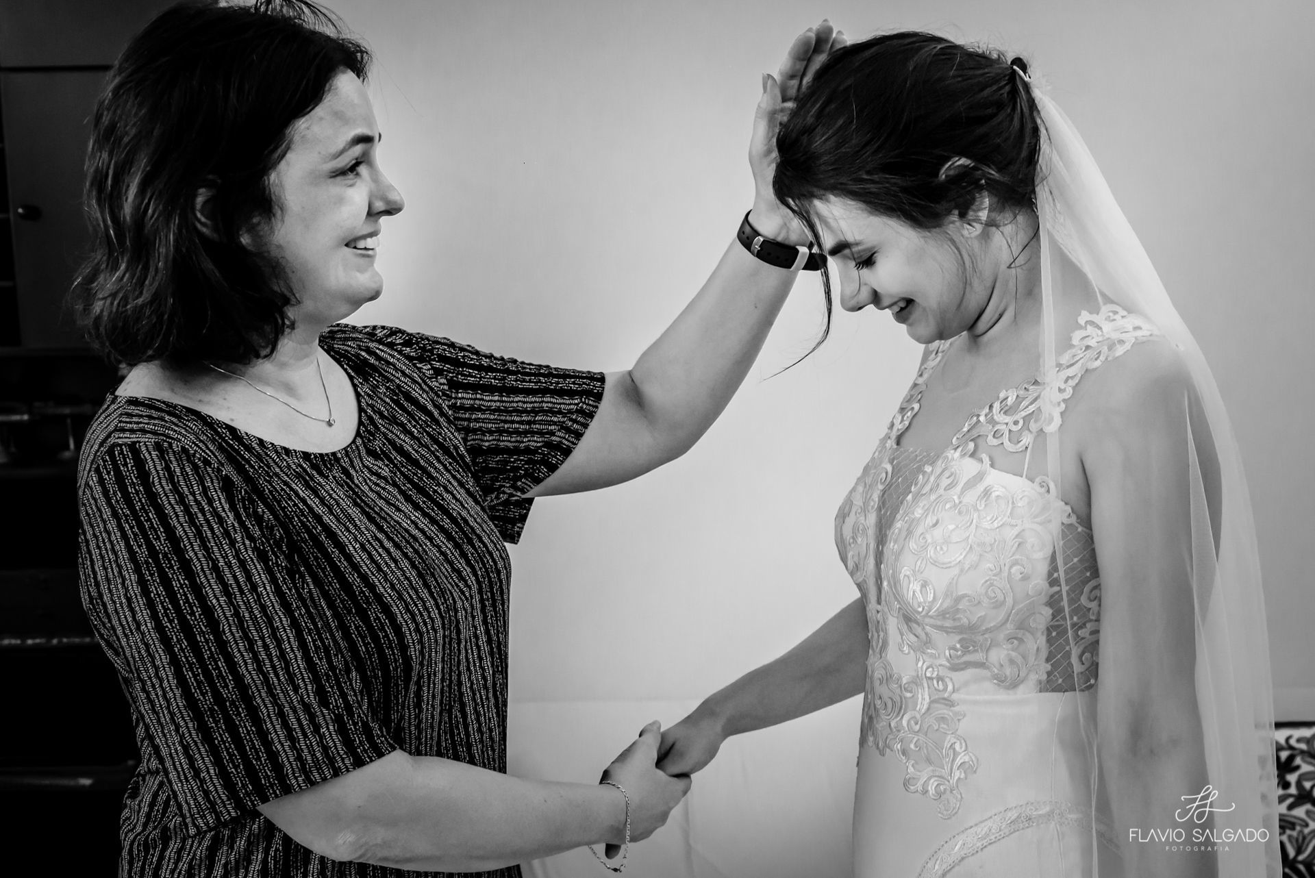 Foto Vestido de Noiva Sob Medida Vale à Pena? Foto Vestido de Noiva Sob Medida Vale à Pena? - Imagem 8
