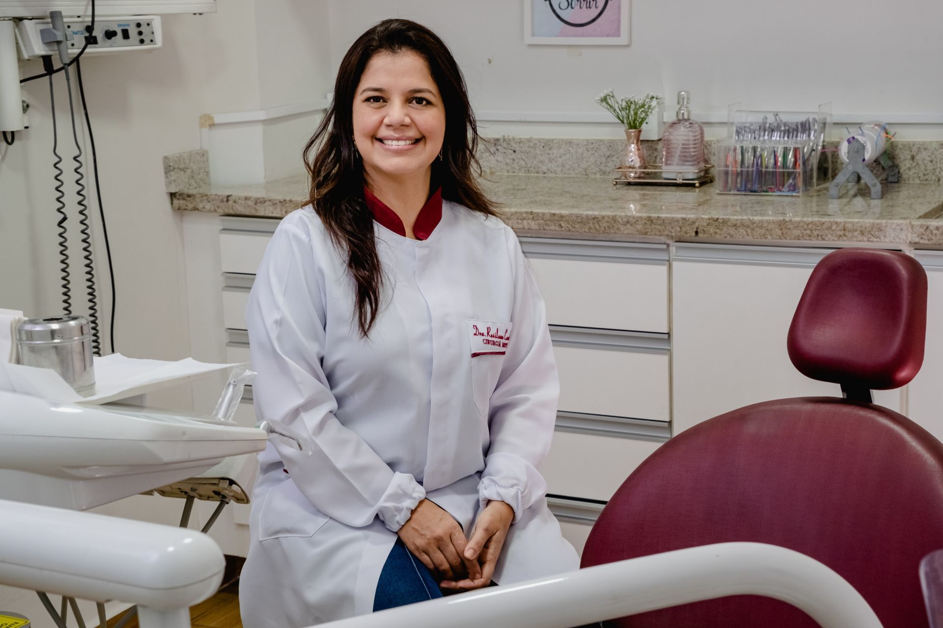 Foto Dra Rosilene Cavalcanti - Cirurgiã Dentista - RJ Foto Dra Rosilene Cavalcanti - Cirurgiã Dentista - RJ - Imagem 14